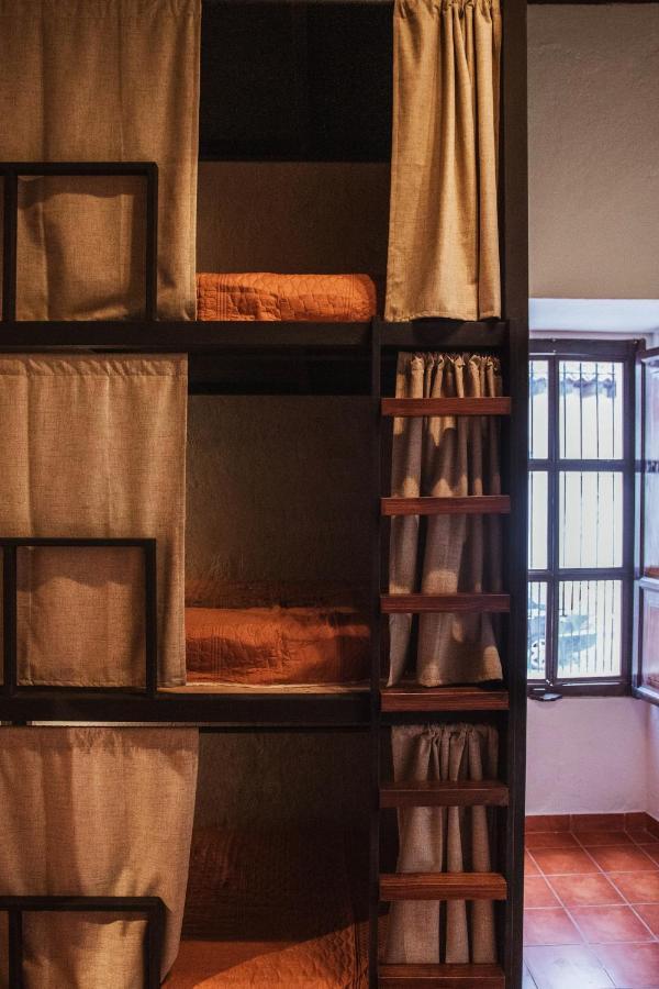 Flore Hostel Antigua Ngoại thất bức ảnh